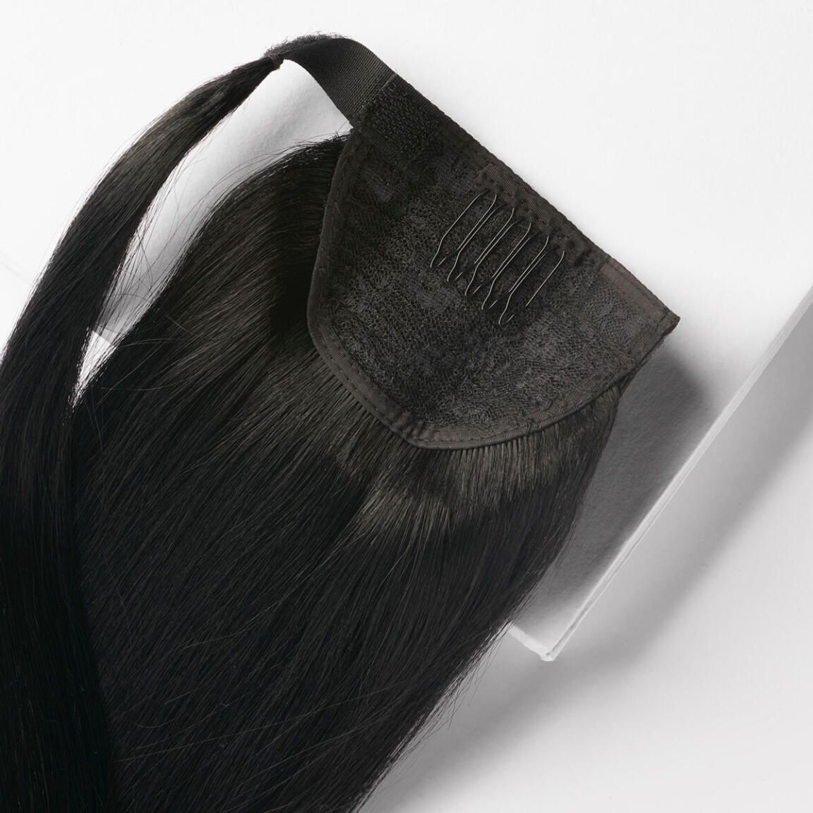 Smooth ponytail extension - dark brown and black